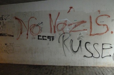 No Nazis!