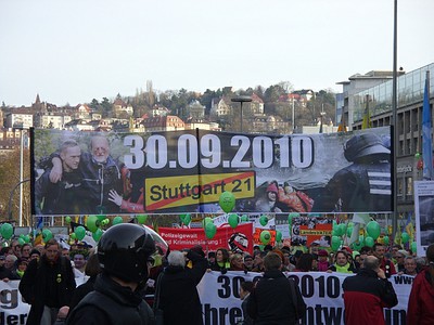 Demonstration gegen Polizeigewalt am 20.11.2010 in Stuttgart