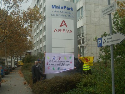 Transparentaktion am 21.10.14 bei Areva in Offenbach