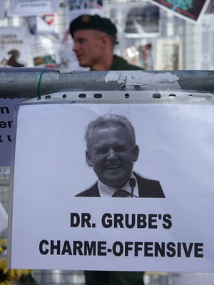"Dr. Grubes Charme-Offensive"