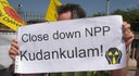 "Close Down NPP Kudankulam" forderten Atom-GegnerInnen in Neckarwestheim