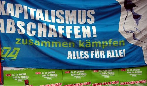 Plakat Kapitalismus abschaffen