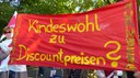 "Basteltanten" streiken weiter