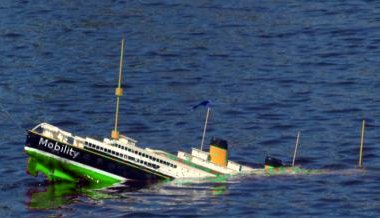 Das sinkende Schiff