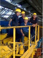 INNSE: Die vier Arbeiter auf dem Kran